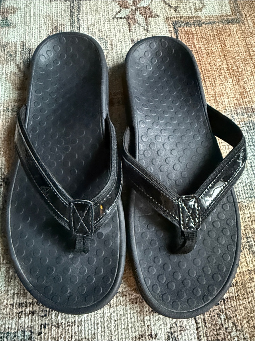 Vionic Black Women's Flip Flop Sandals